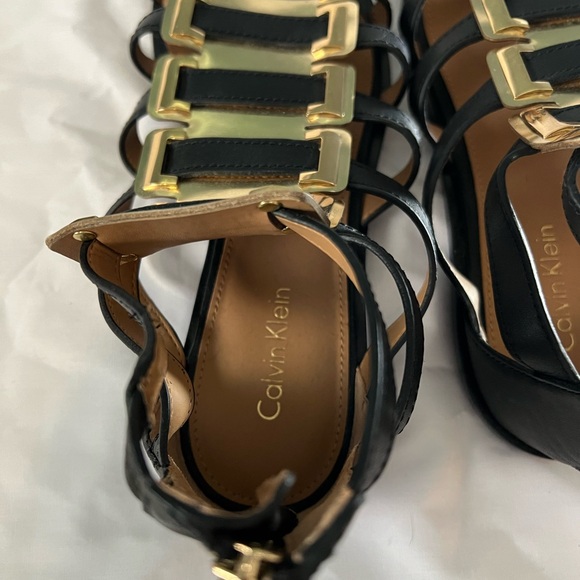 NWOT Calvin Klein Gladiator Sandals - Picture 4 of 7